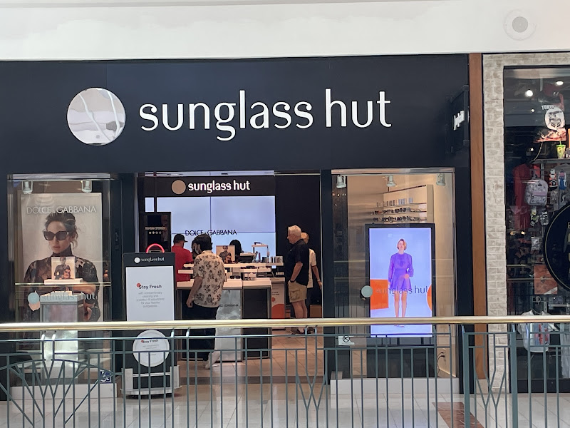 Sunglass Hut
