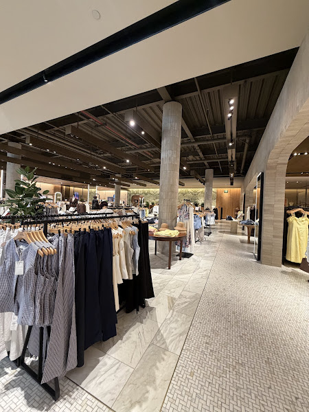 Aritzia Del Amo