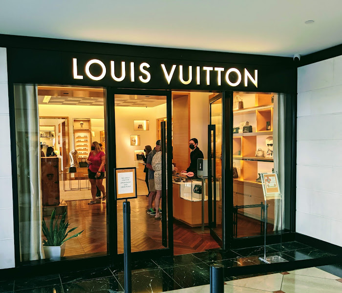 Louis Vuitton Charleston