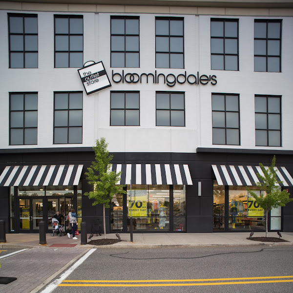 Bloomingdale's Outlet