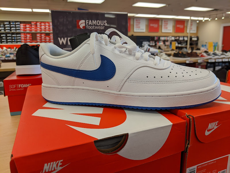 Famous Footwear Outlet