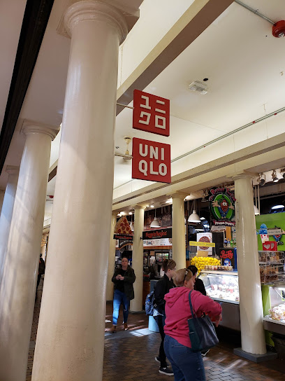 Uniqlo