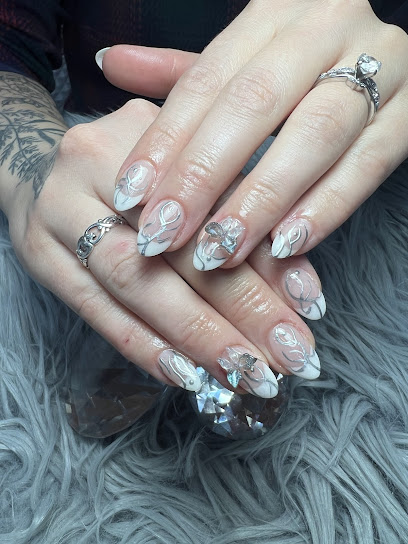 Hollywood Nails