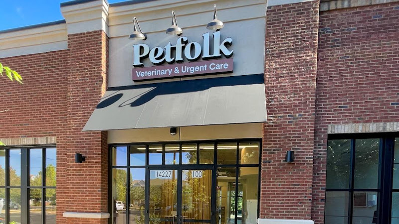 Petfolk Veterinary & Urgent Care - Huntersville