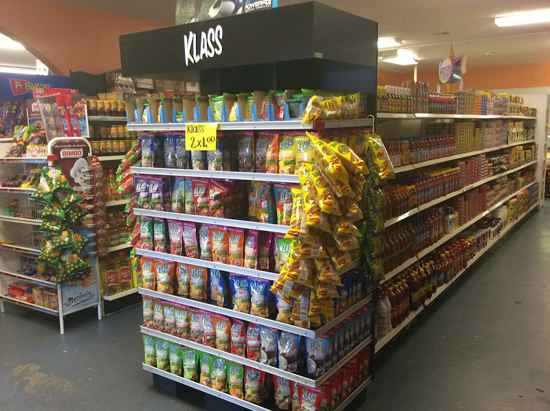 La Estrella Supermarket