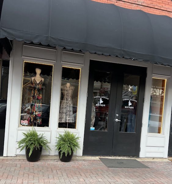 Tambora Boutique