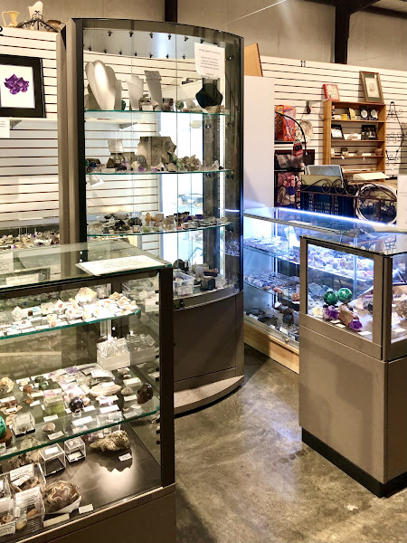 The Mineral Gallery