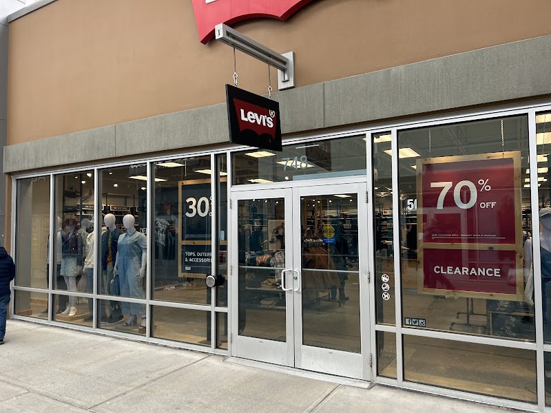 Levi's® Outlet Store