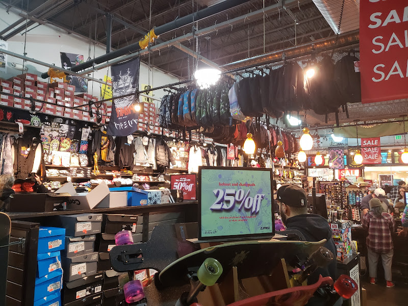 Zumiez