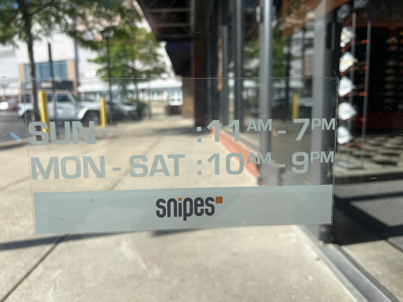 SNIPES