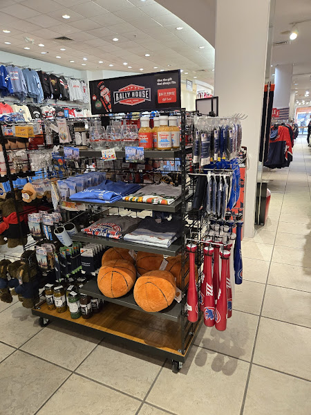 Rally House Fox Valley Mall