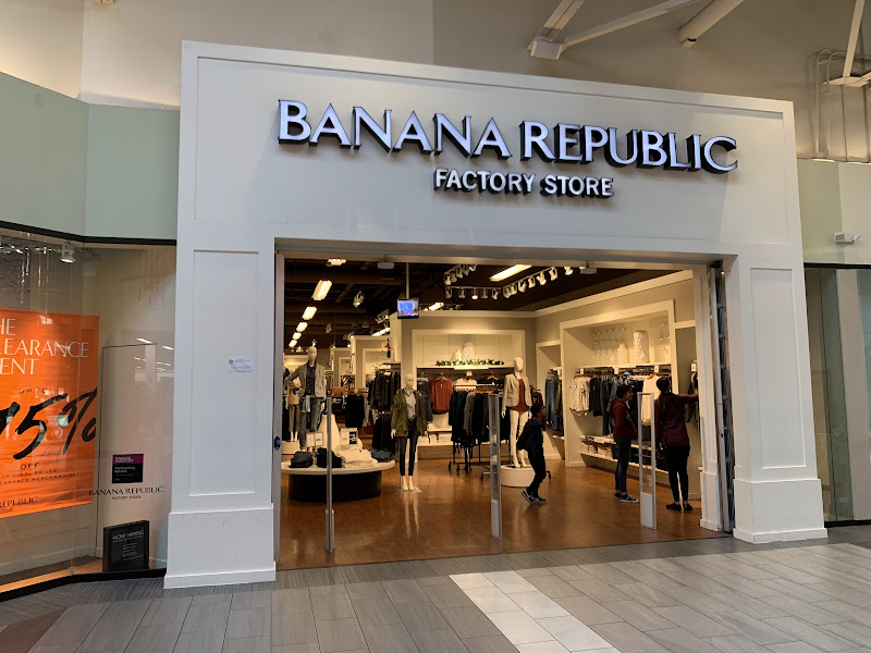 Banana Republic Factory Store