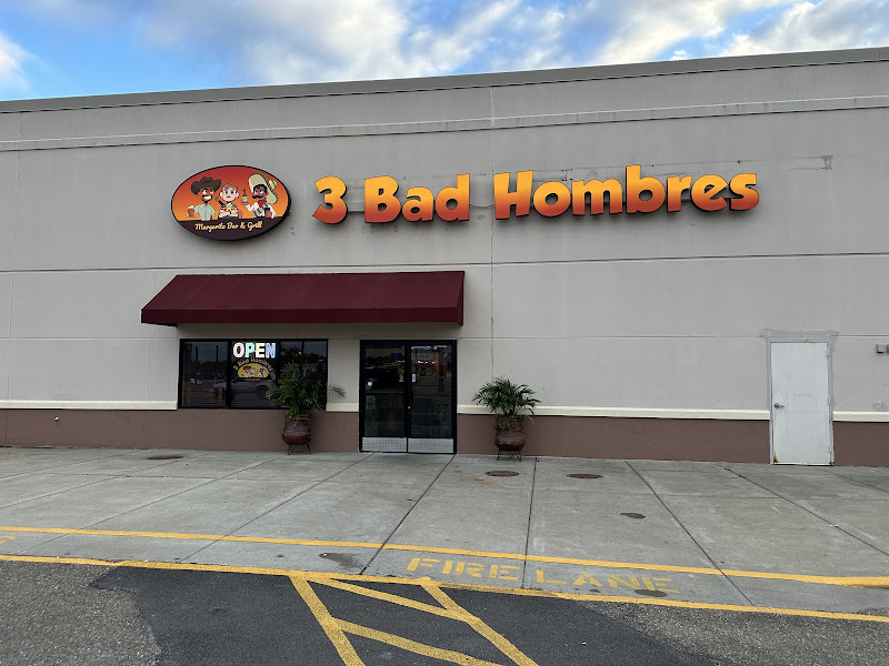 3 Bad Hombres