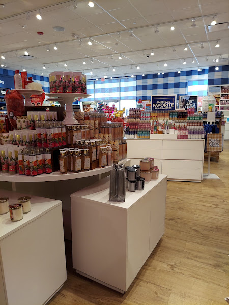 Bath & Body Works