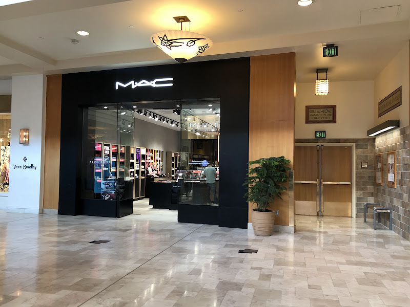 MAC Cosmetics