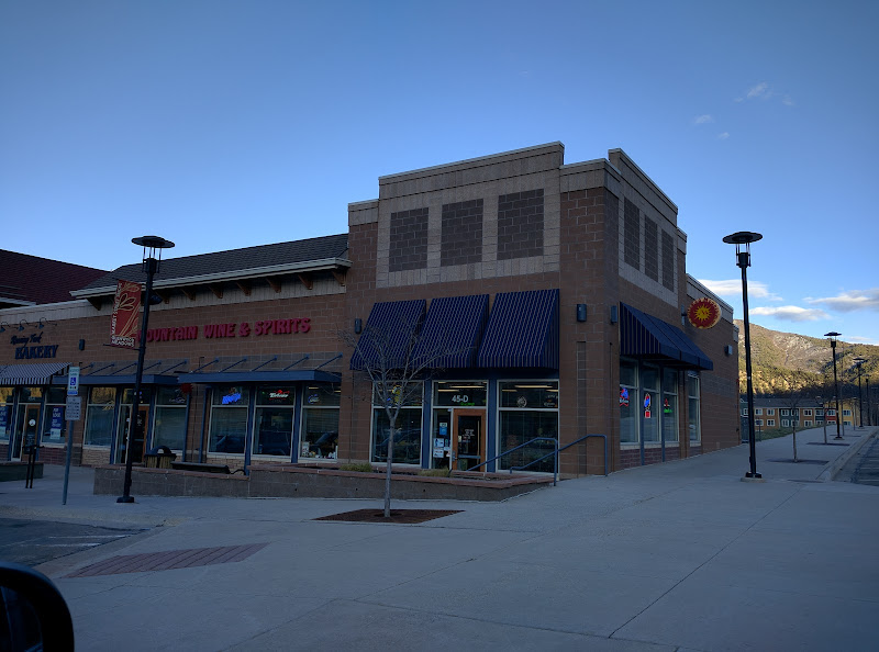 Red Mountain Wine & Spirits
