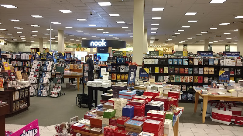 Barnes & Noble