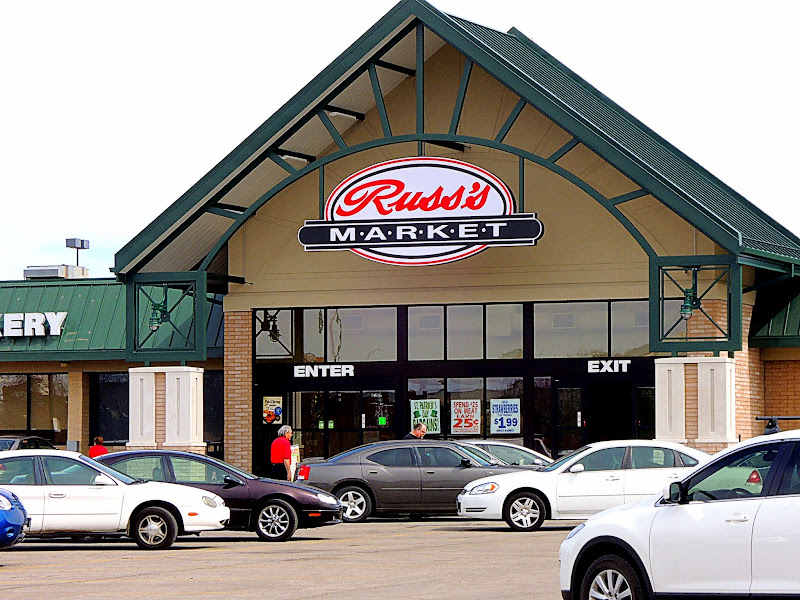 Russ’s Market At 66th & O St. – Lincoln