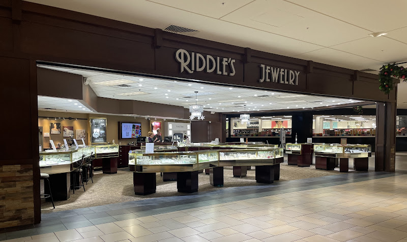 Riddle's Jewelry - St. Cloud