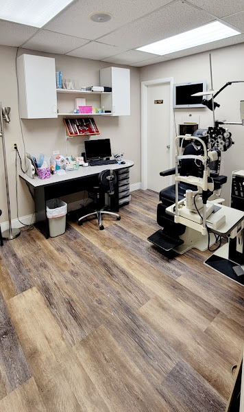 St. Petersburg Eye Care Specialists (SPECS) - Tyrone