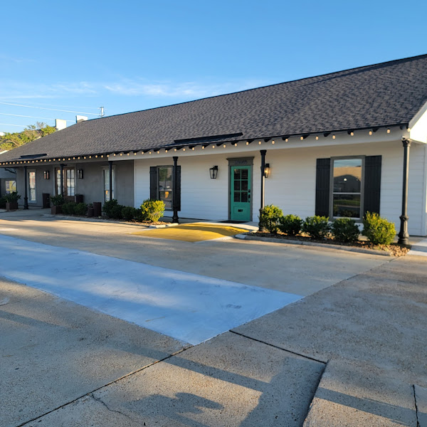 Oasis Hair Wellness by Savannah