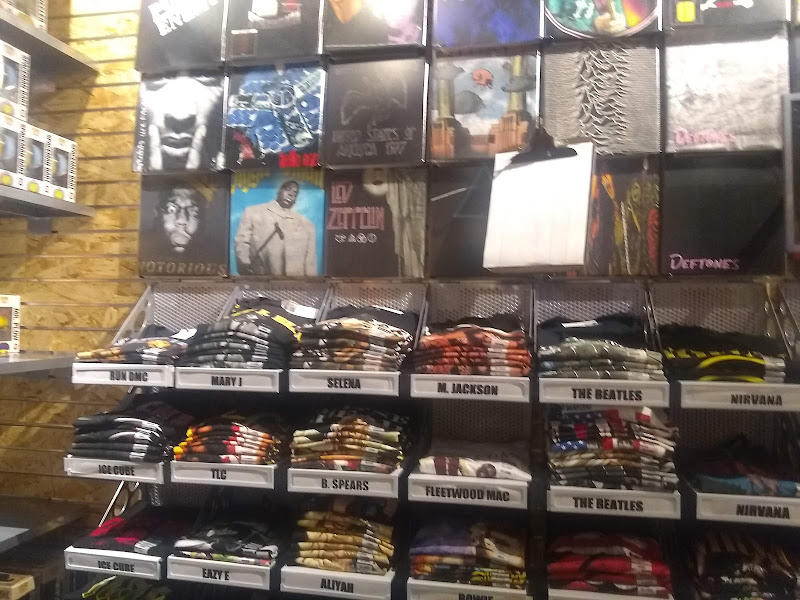 Hot Topic