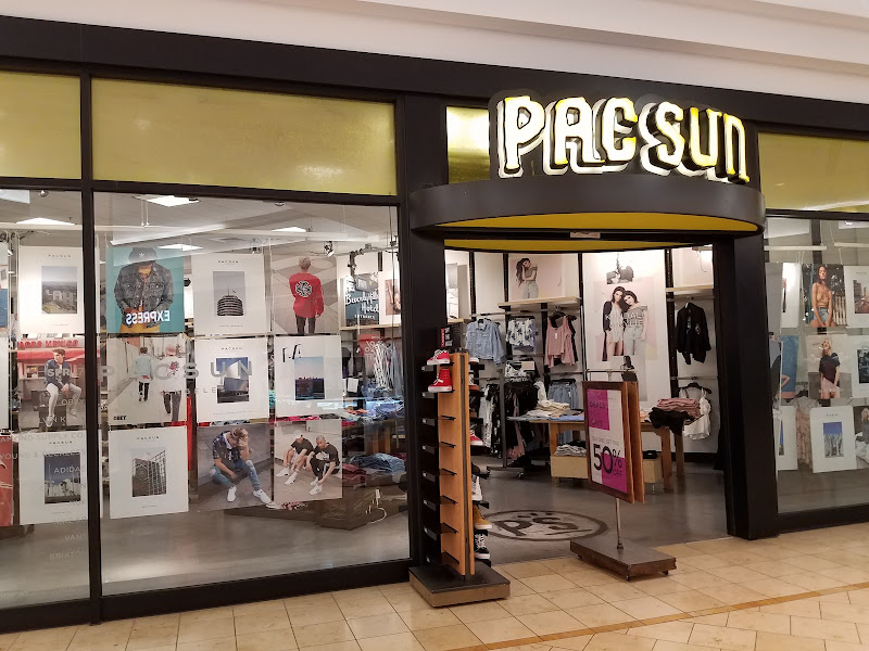 PacSun