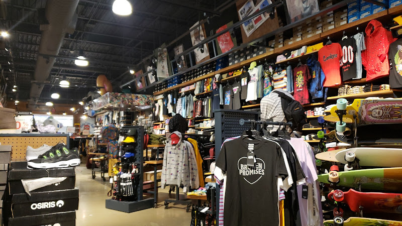 Zumiez