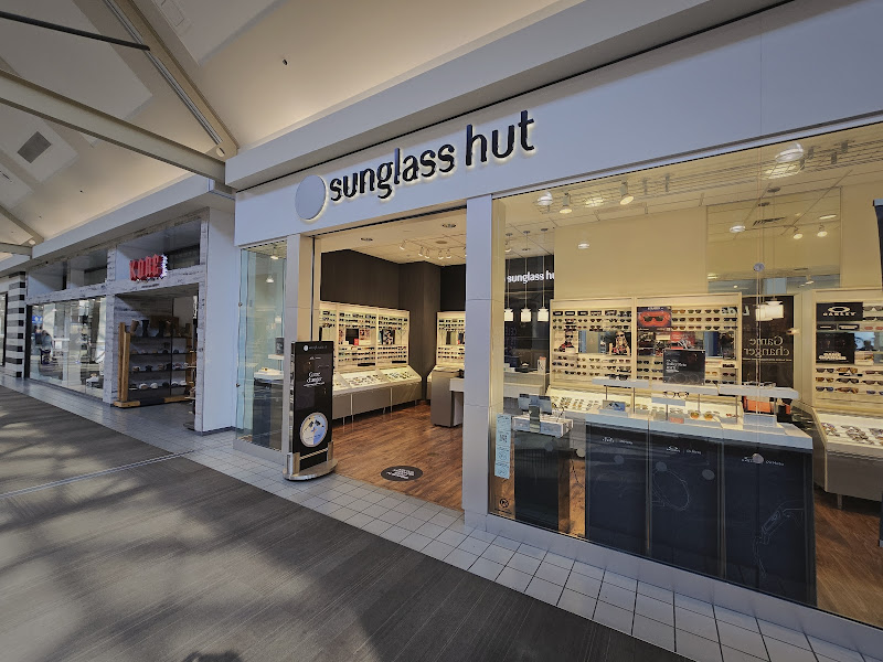 Sunglass Hut