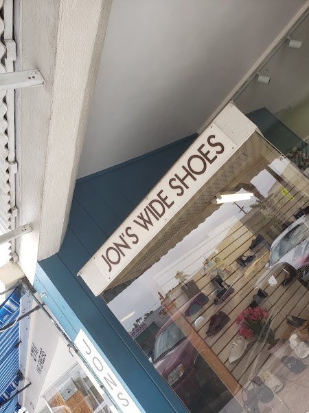 Jon's Wide Shoes