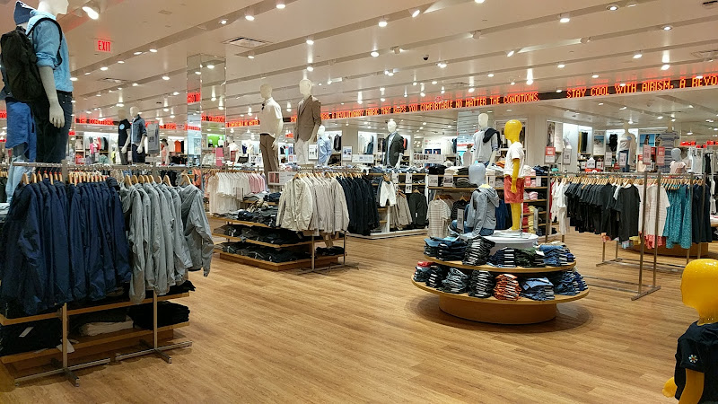 Uniqlo