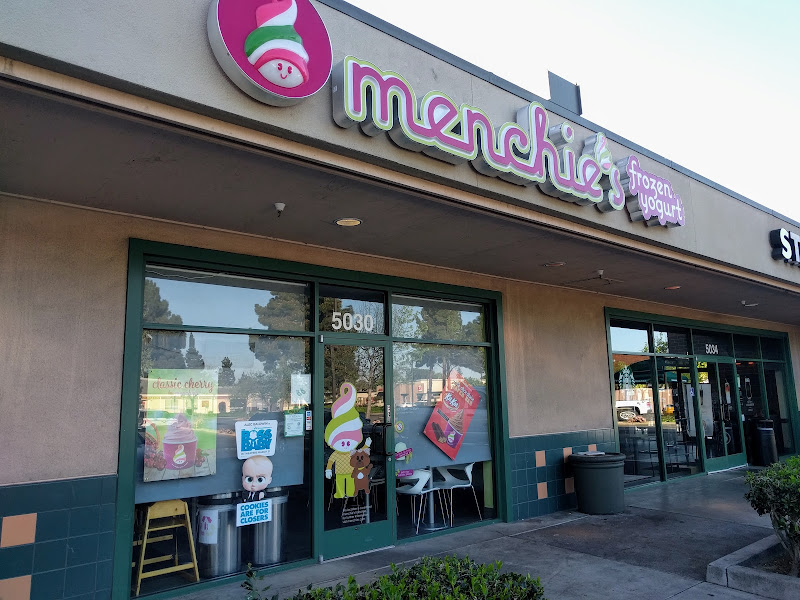 Menchie's Frozen Yogurt