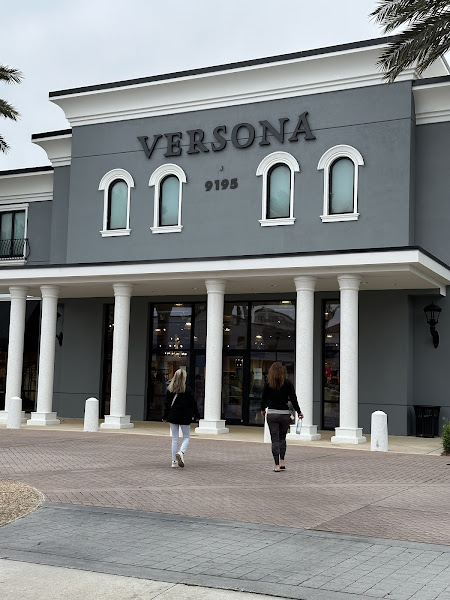 Versona