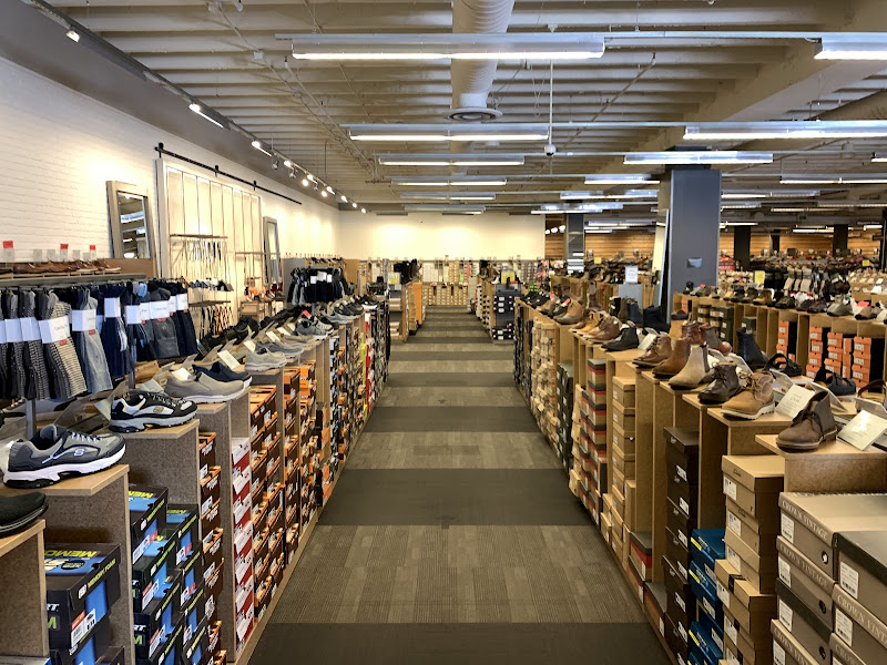 DSW Designer Shoe Warehouse