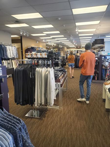 Men's Wearhouse