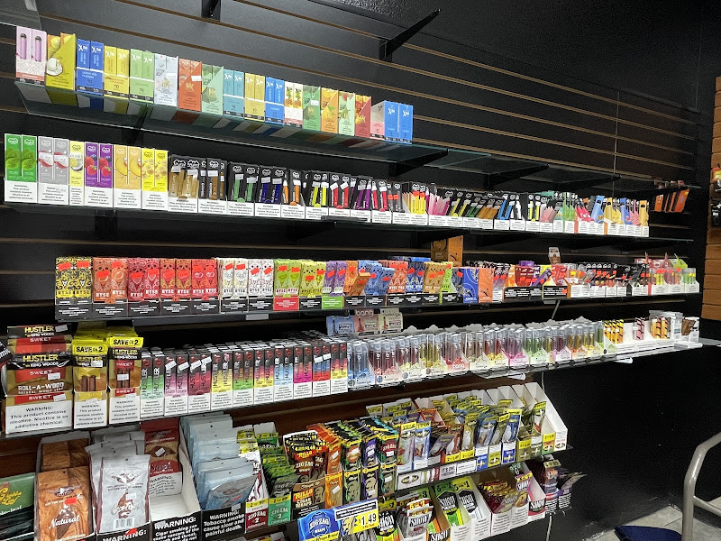 Cristo Smoke Shop