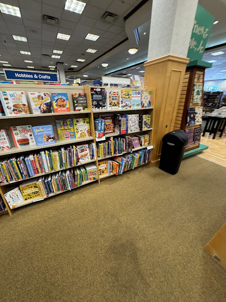 Barnes & Noble