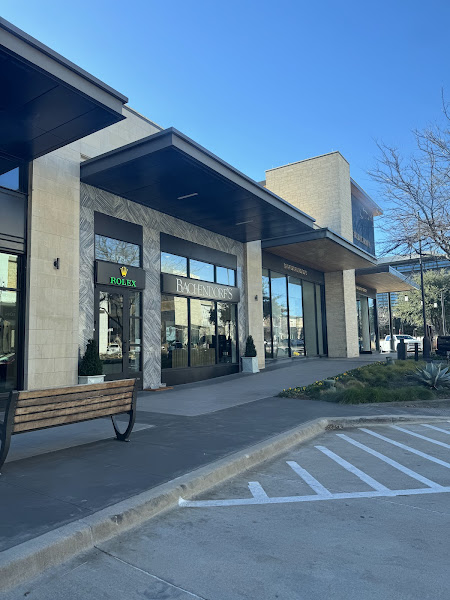 Bachendorf's Shops at Clearfork