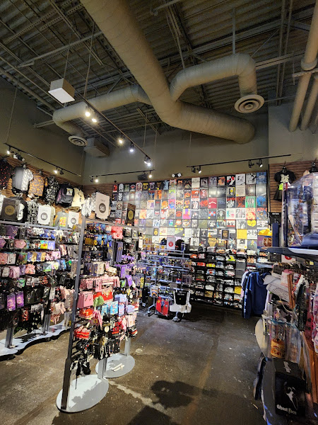 Hot Topic