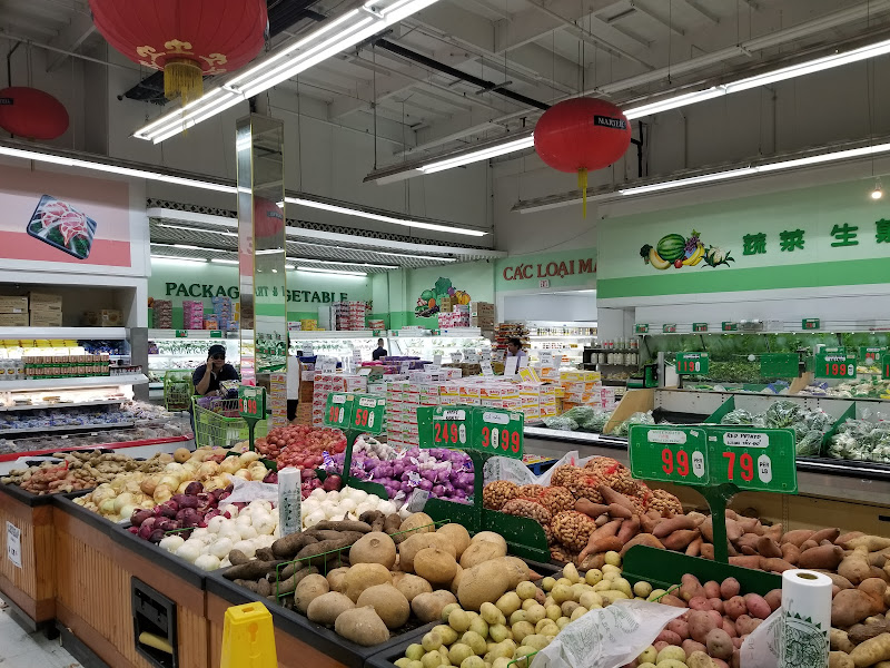 Thuan Phat Supermarket