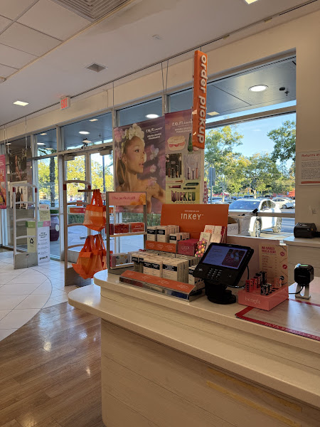 Benefit Cosmetics BrowBar