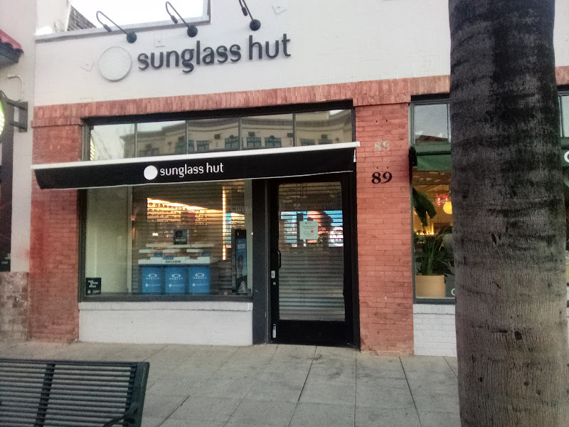 Sunglass Hut