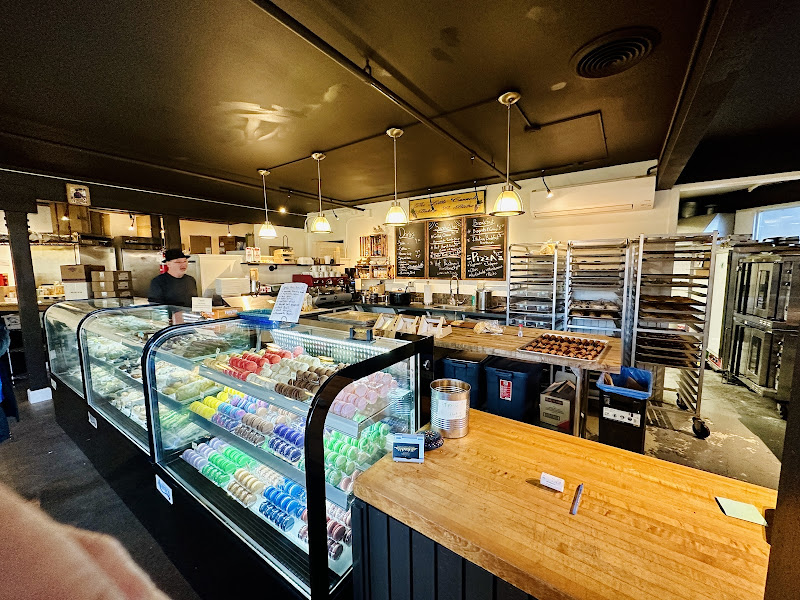 Little Cannoli Bakery