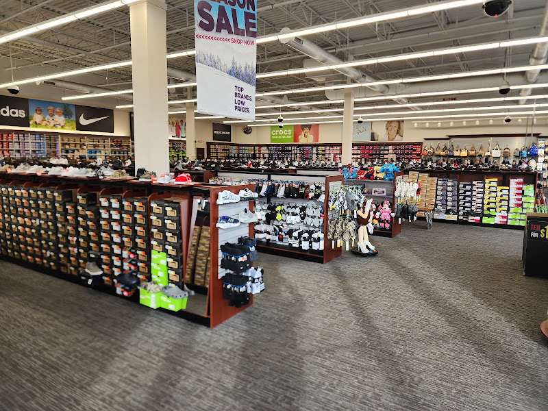 Shoe Dept.