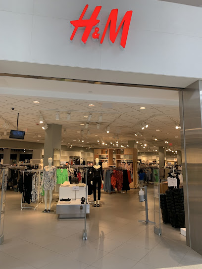 H&M