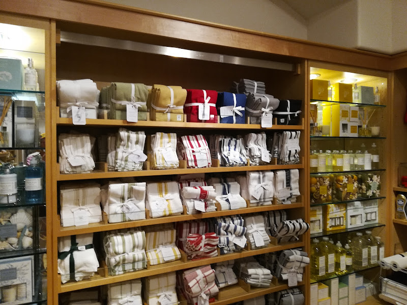 Williams-Sonoma