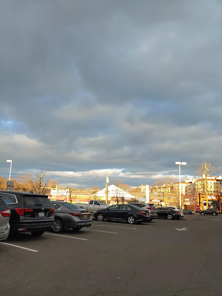 Wykagyl Shopping Center
