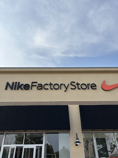 Nike Factory Store - Des Moines