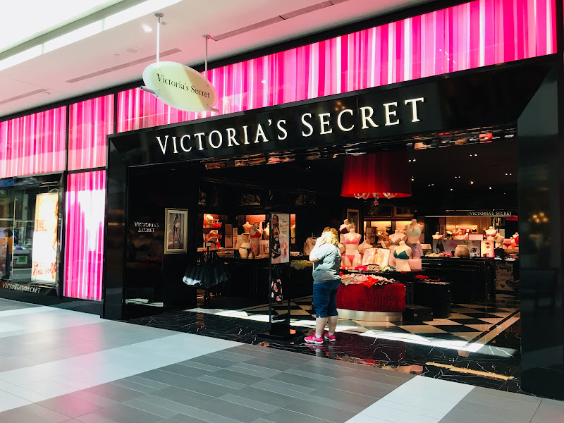 Victoria's Secret & PINK