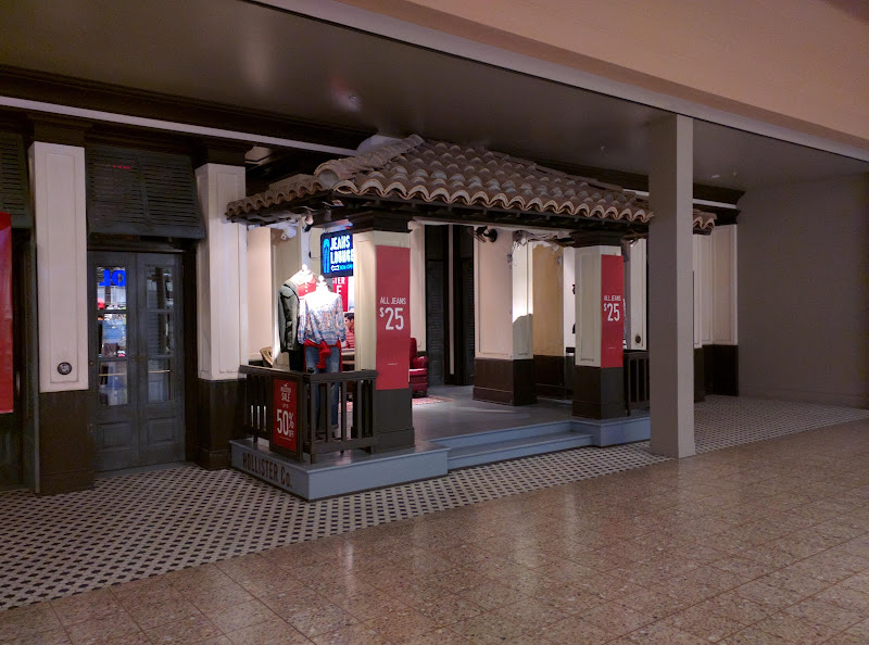 HOLLISTER Co.